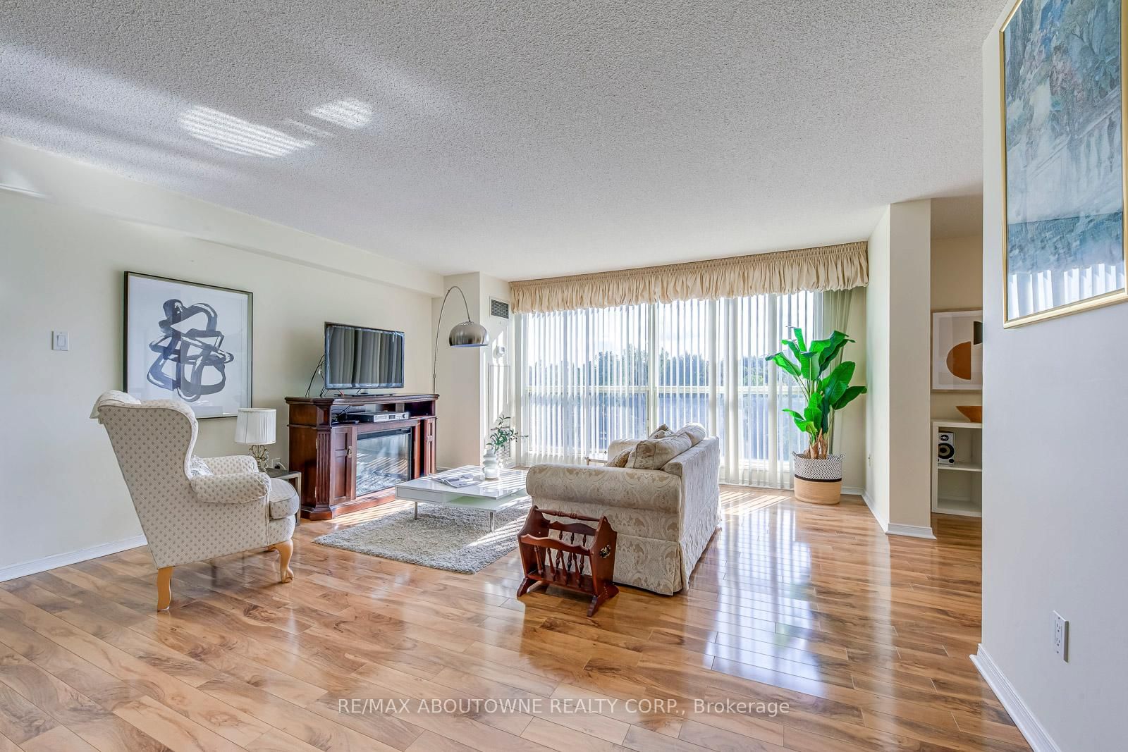 1700 The Collegeway • #613 • Mississauga, ON photo 10