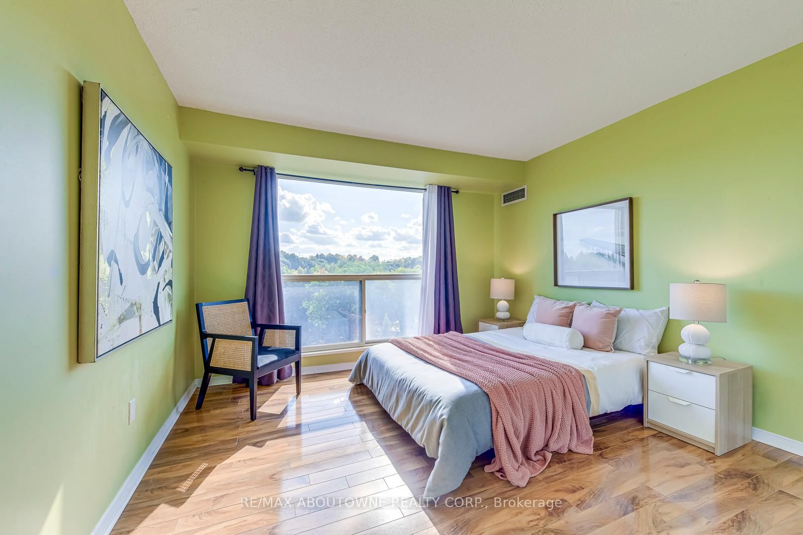 1700 The Collegeway • #613 • Mississauga, ON photo 33