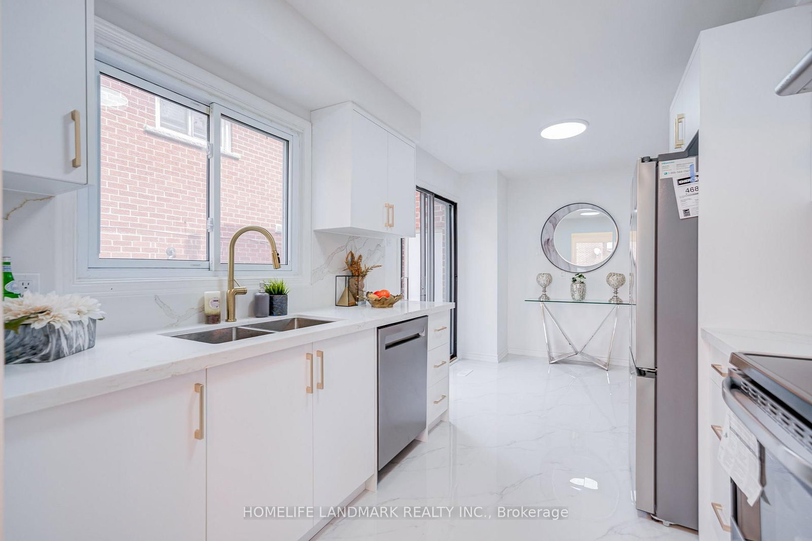 20 Barolo Road • Toronto, ON photo 17