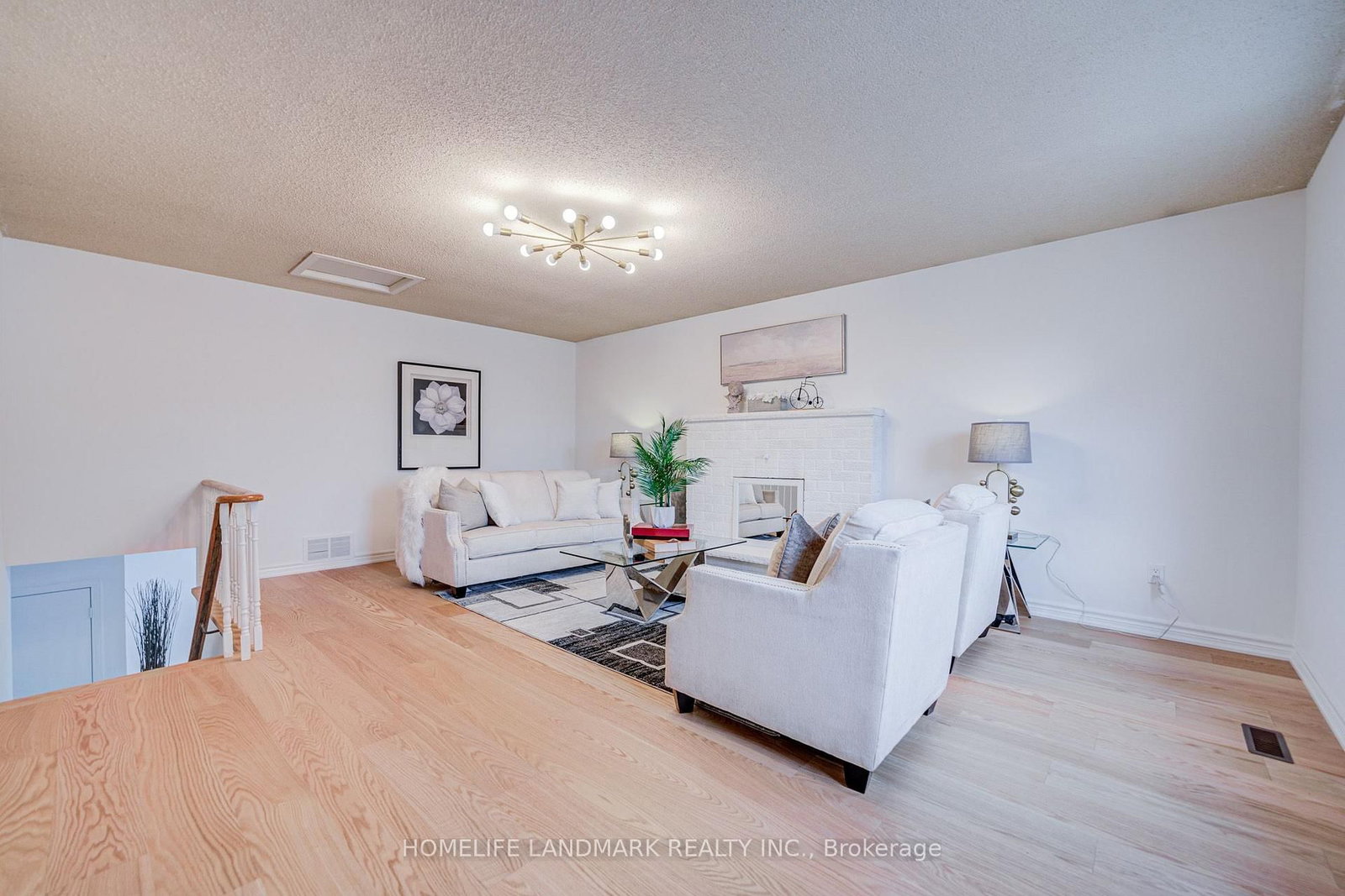 20 Barolo Road • Toronto, ON photo 27