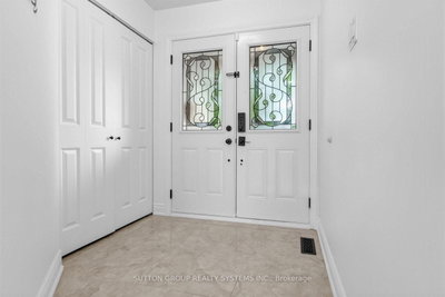 51 Gilgorm Road • Brampton, ON photo 4