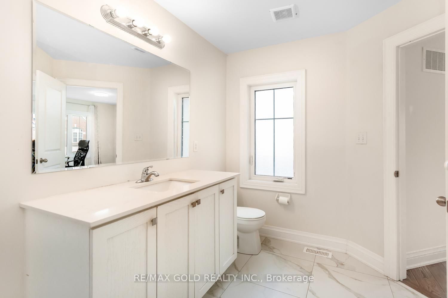 15 Farringdon Crescent • Brampton, ON photo 41