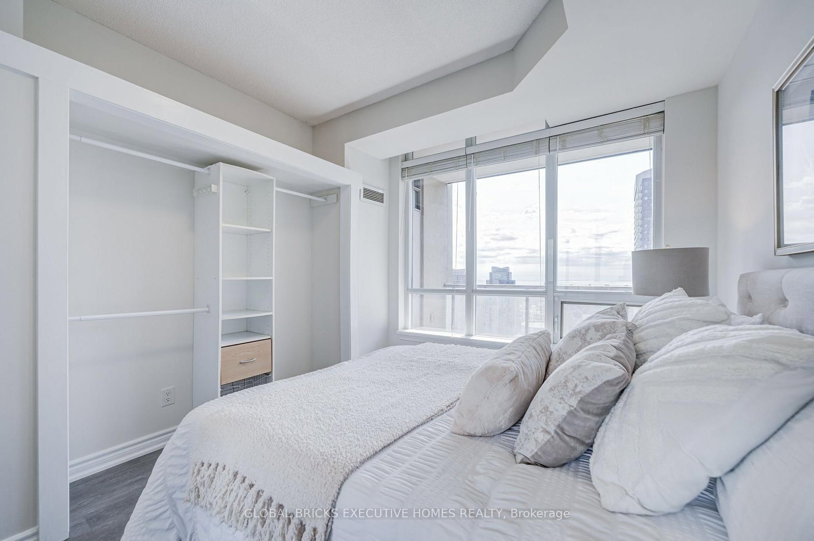 388 Prince of Wales Drive • #2911 • Mississauga, ON photo 18