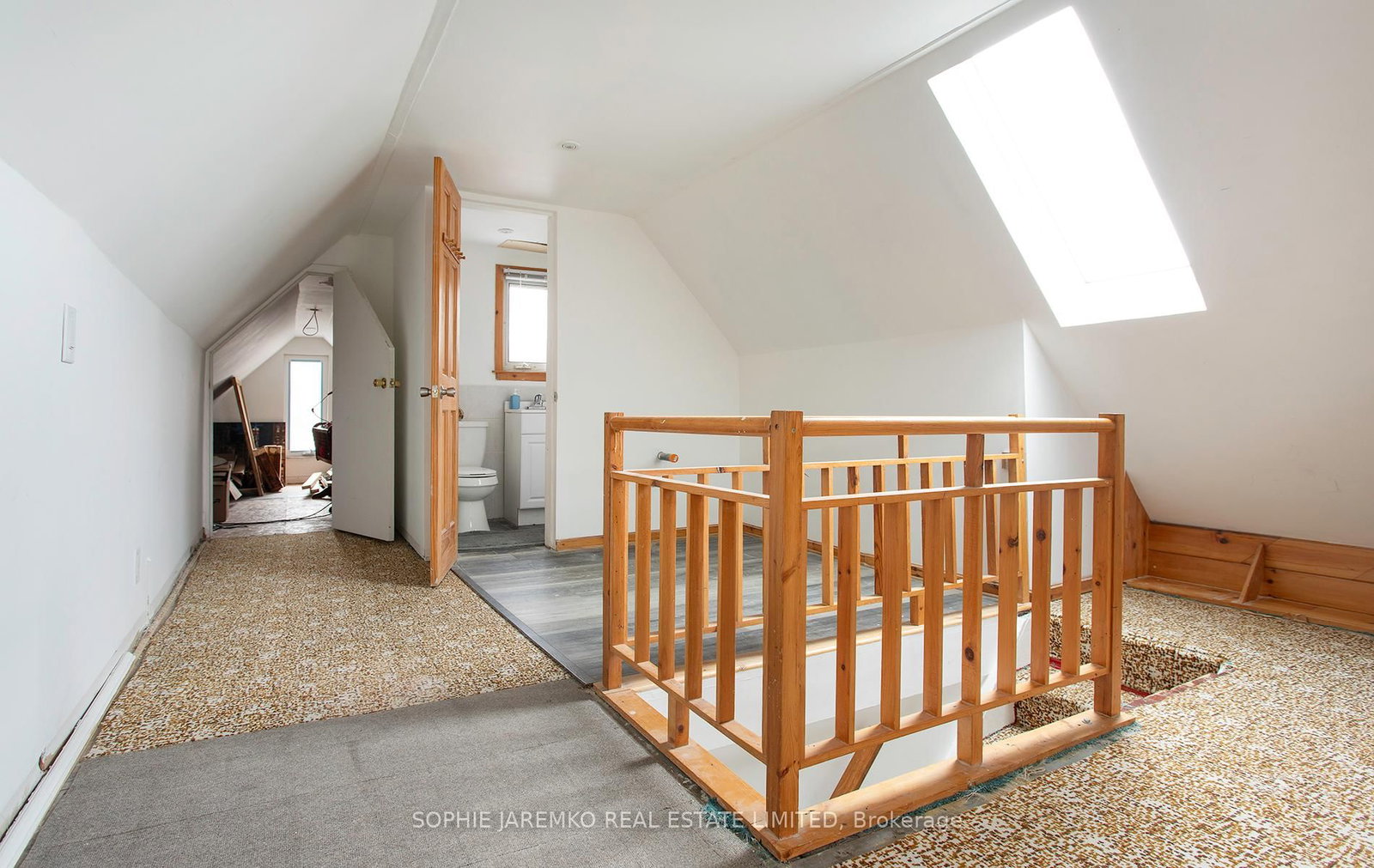 144 Eileen Avenue • Toronto, ON photo 34