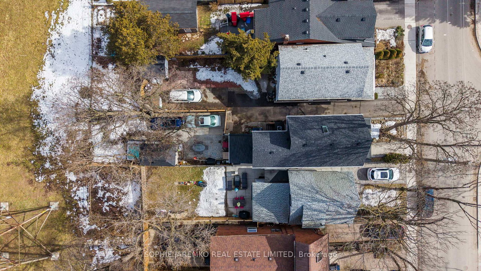 144 Eileen Avenue • Toronto, ON photo 46