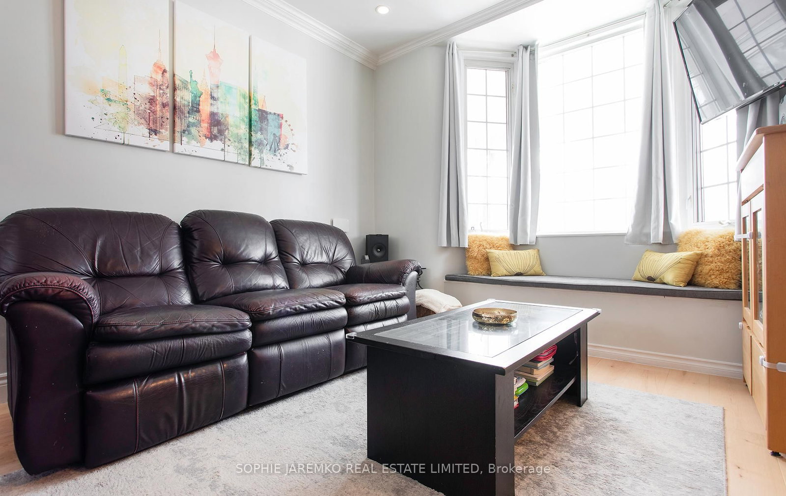 144 Eileen Avenue • Toronto, ON photo 6