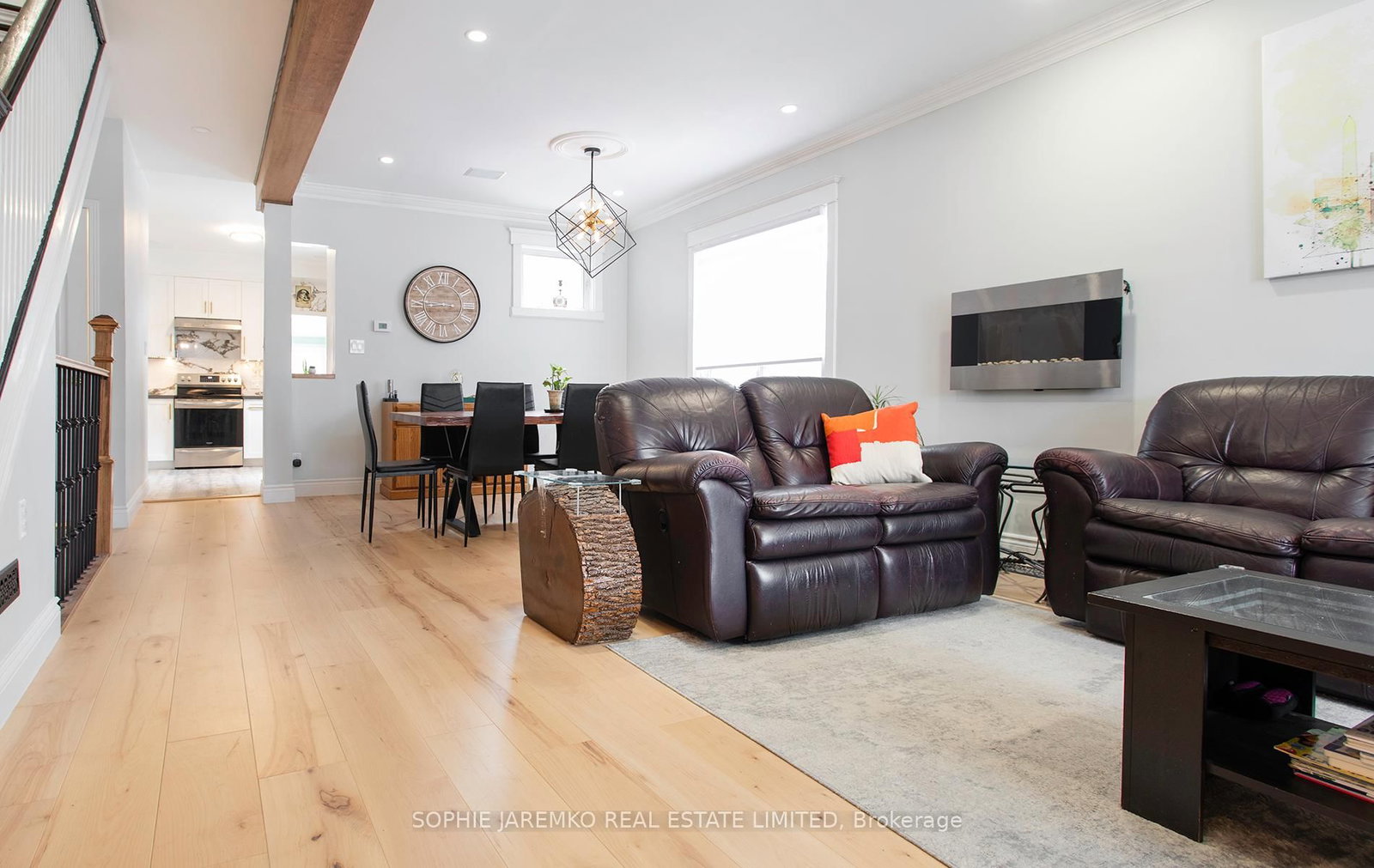144 Eileen Avenue • Toronto, ON photo 8