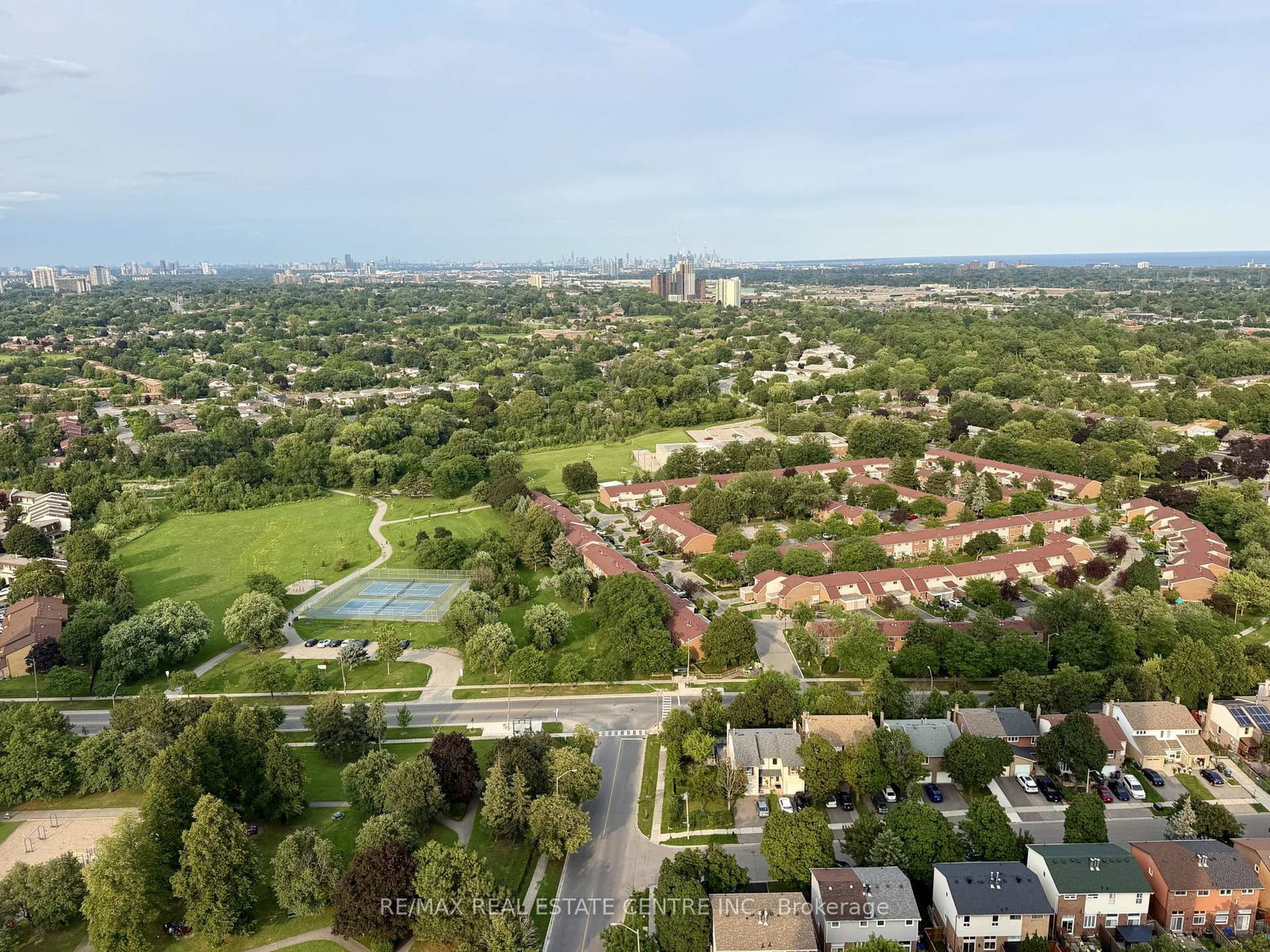 2602-1 Fairview Rd, Mississauga, view 23