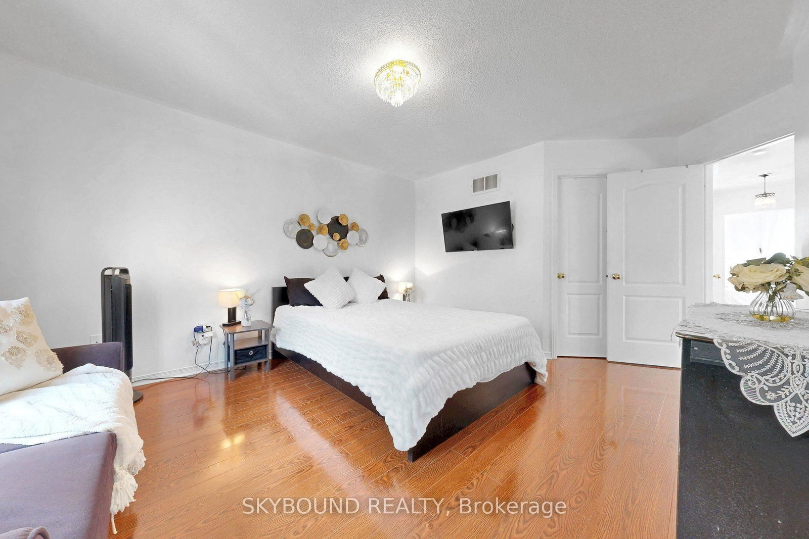 5925 Manzanillo Crescent • Mississauga, ON photo 22