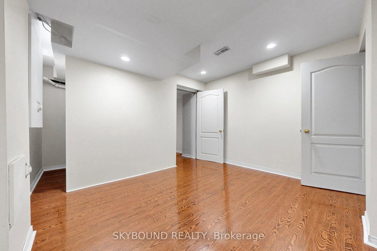 5925 Manzanillo Crescent • Mississauga, ON photo 40