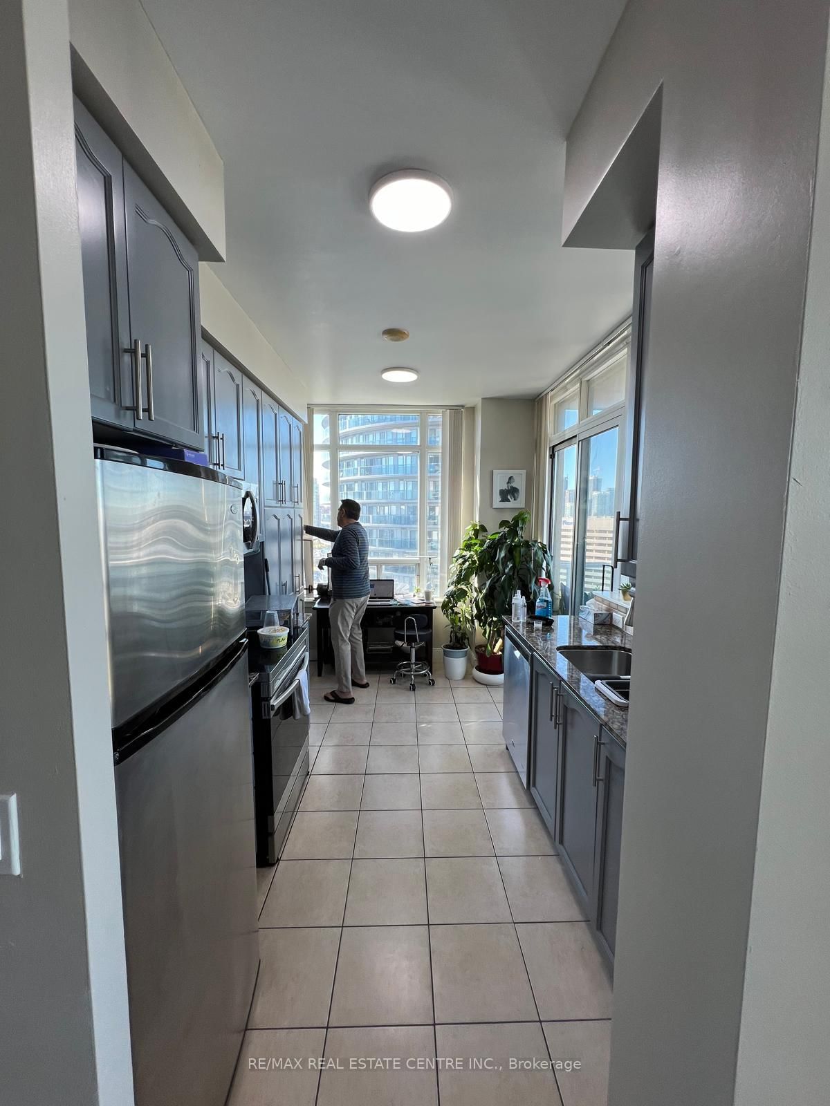 2109-70 Absolute Ave, Mississauga, view 15
