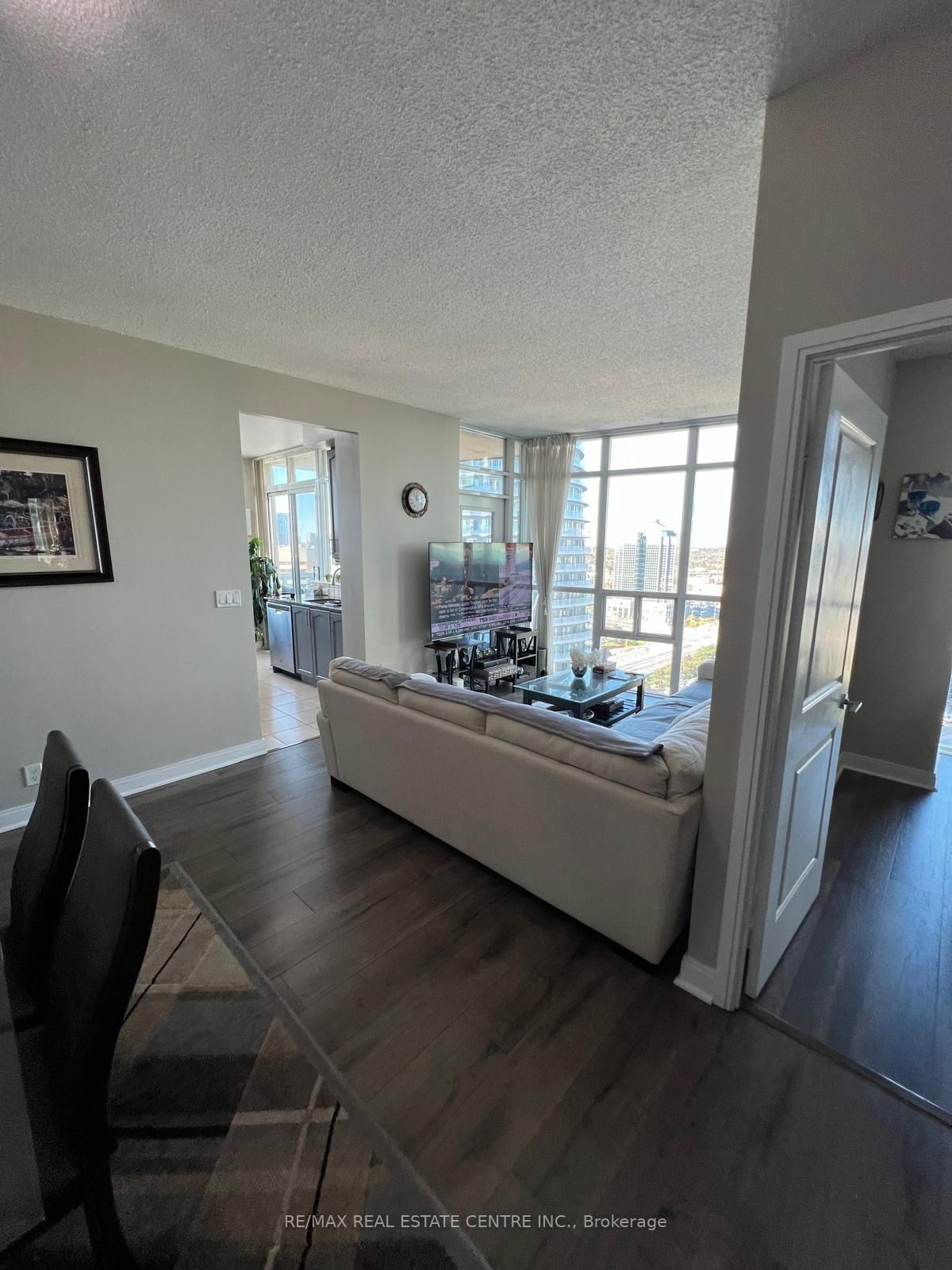 2109-70 Absolute Ave, Mississauga, view 4