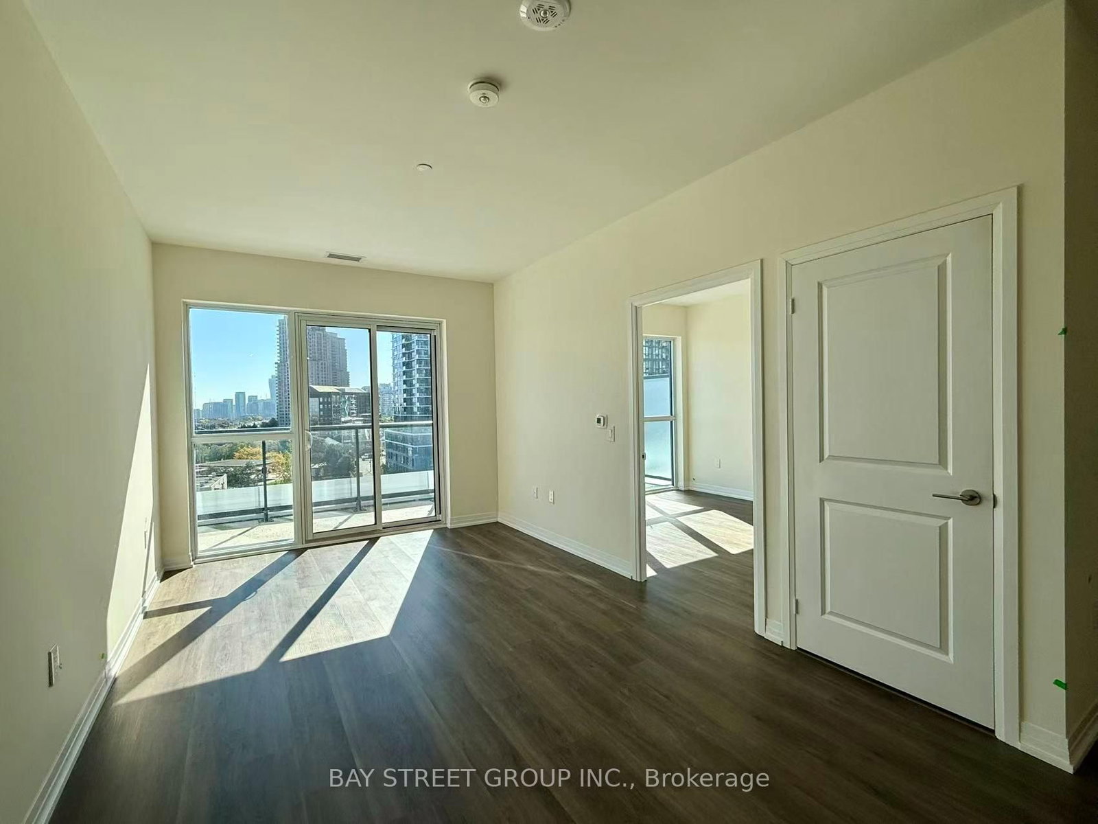606-15 Watergarden Dr, Mississauga, view 6
