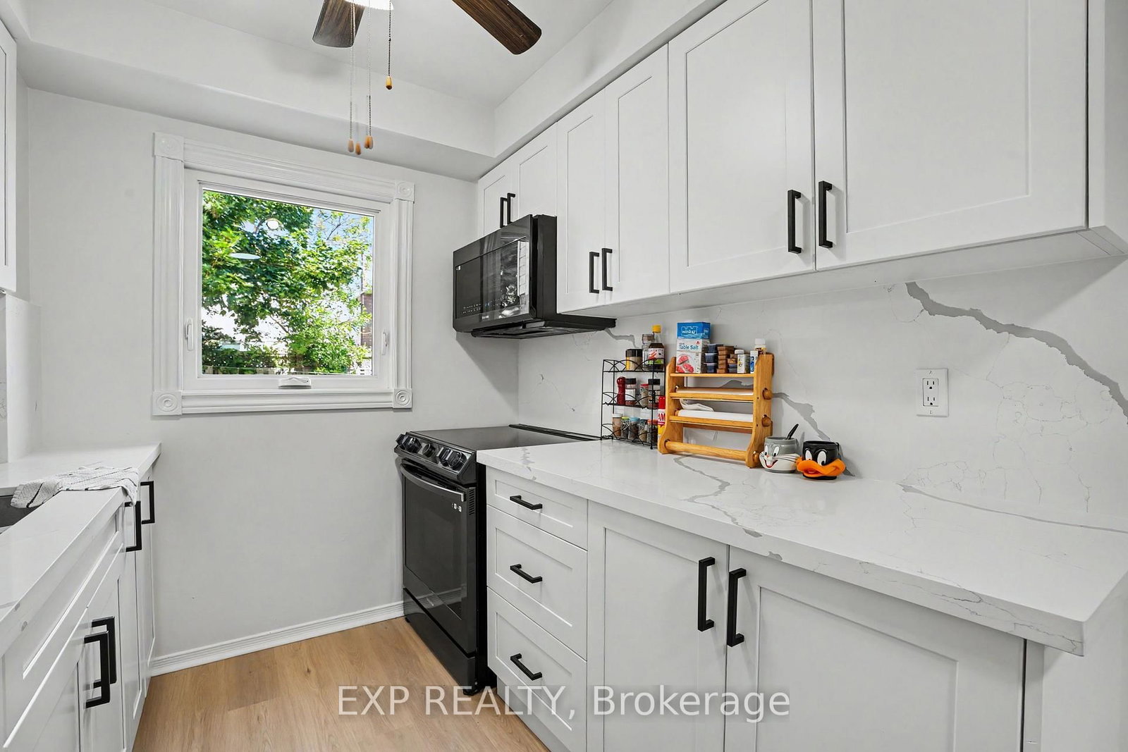 68 Tulip Drive • Brampton, ON photo 12