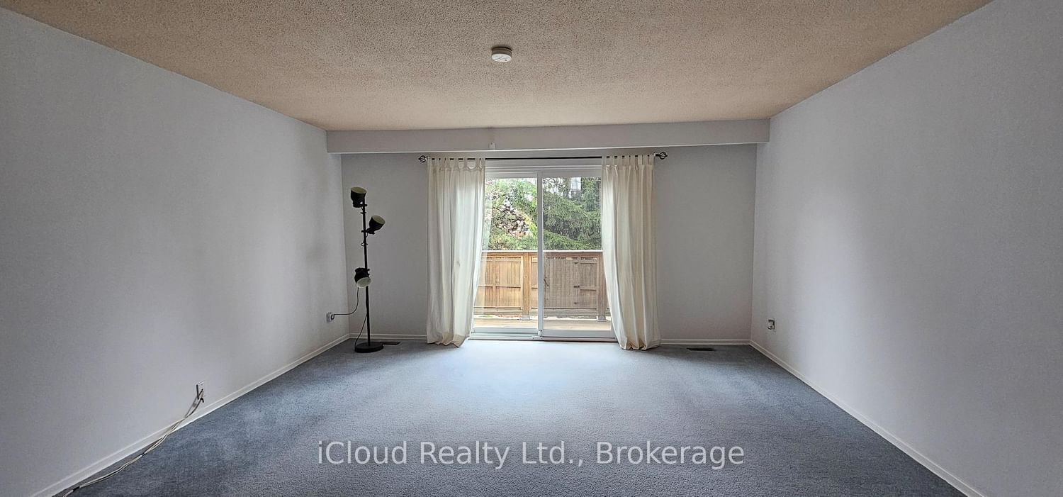 12 Simmons Boulevard • Brampton, ON photo 15
