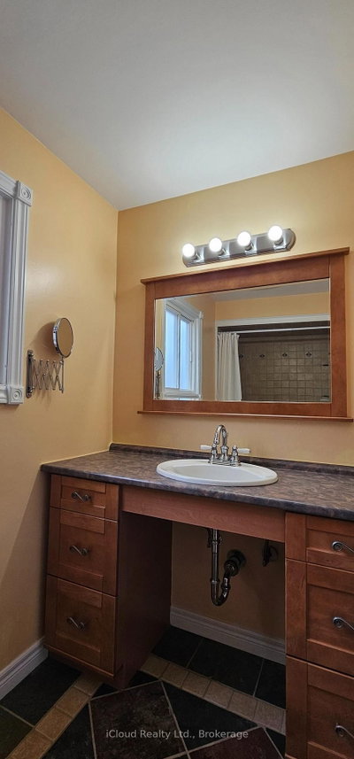 12 Simmons Brampton,ON L6V 3V5 — Photo 17