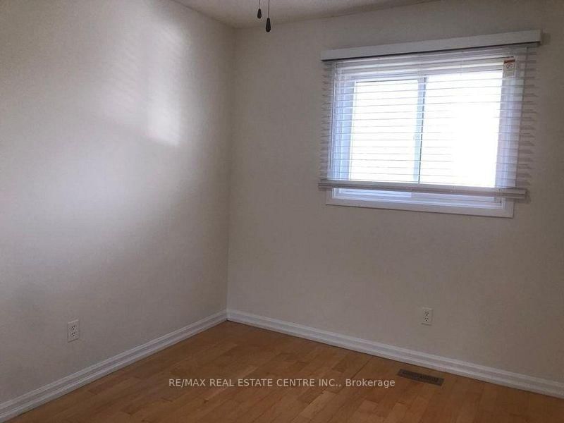 1538 Cuthbert Ave, Mississauga, view 17