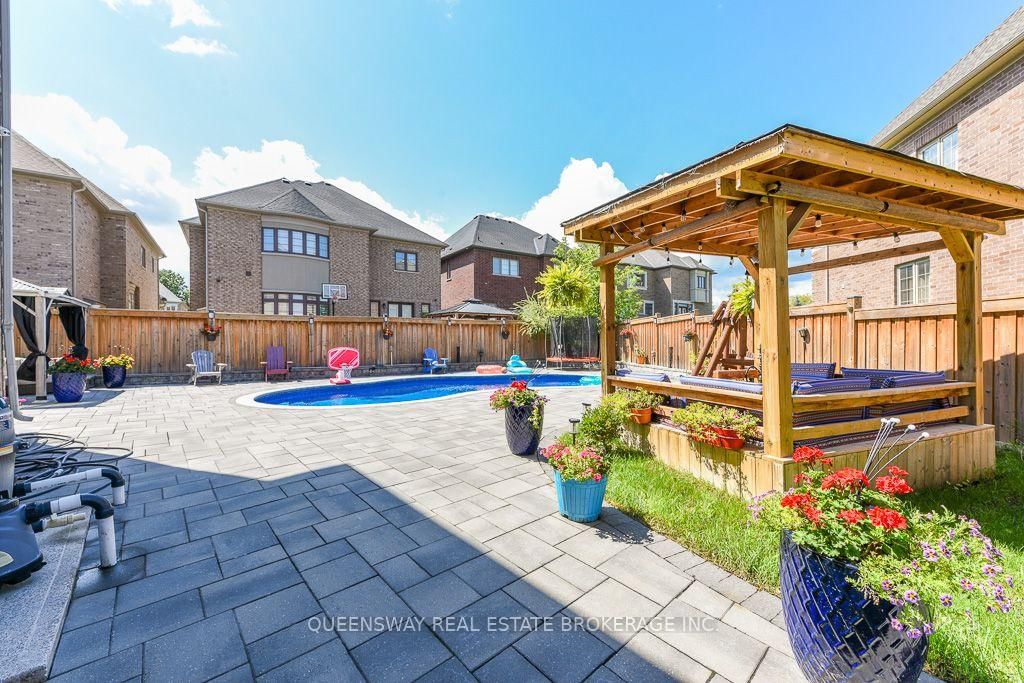 12 Love Court • Brampton, ON photo 42