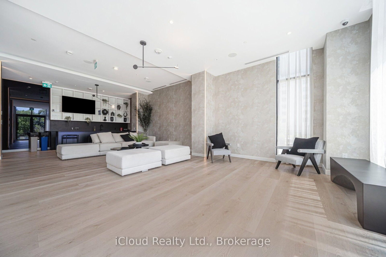 1714-86 Dundas St, Mississauga, view 8