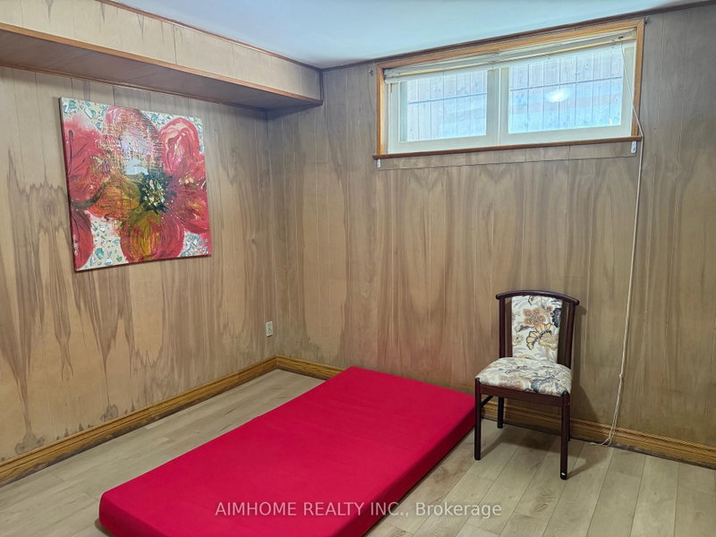 Bsmt #2 - 72 La Rose Avenue