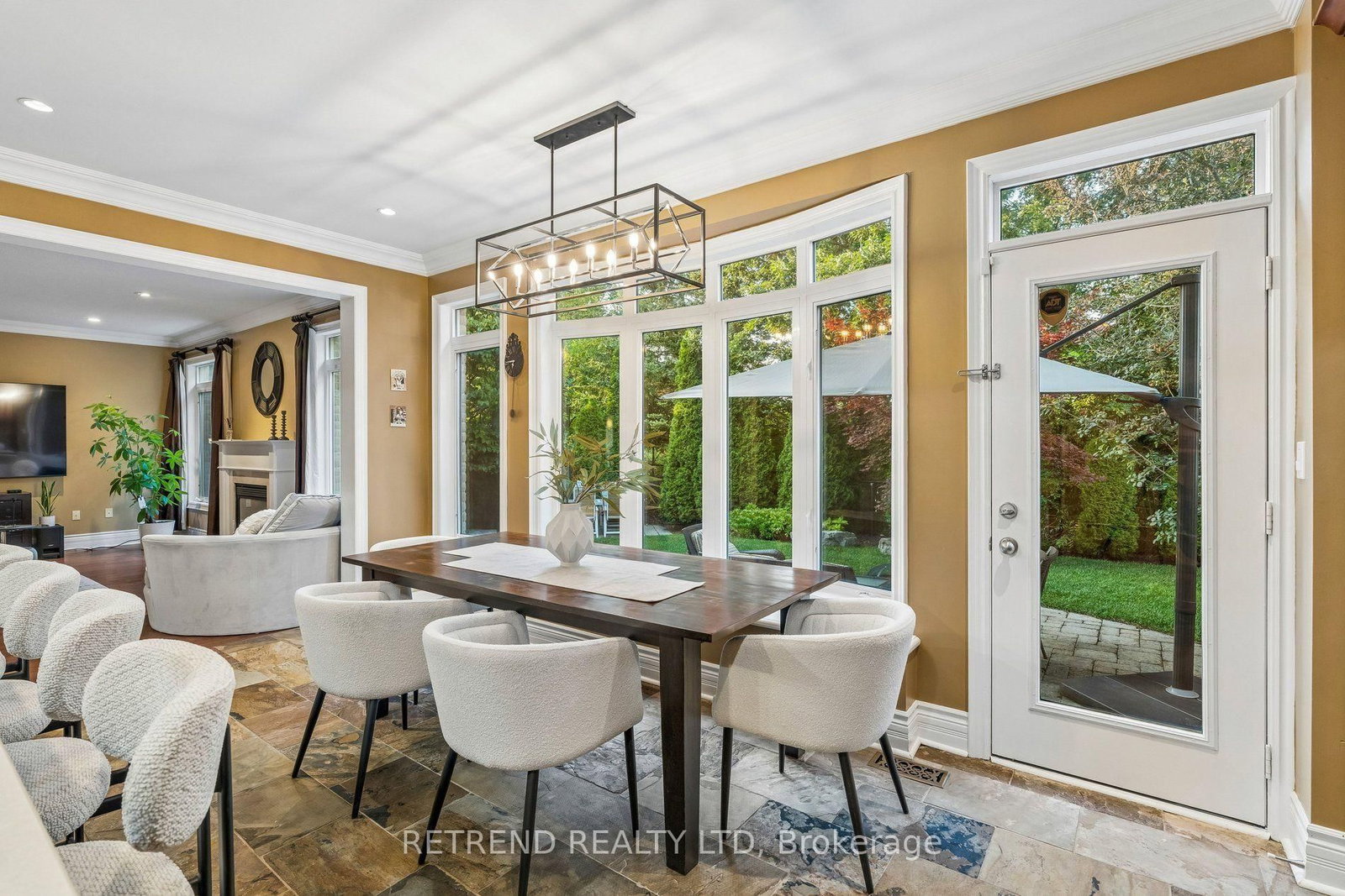 2223 Wuthering Heights Way • Oakville, ON photo 18