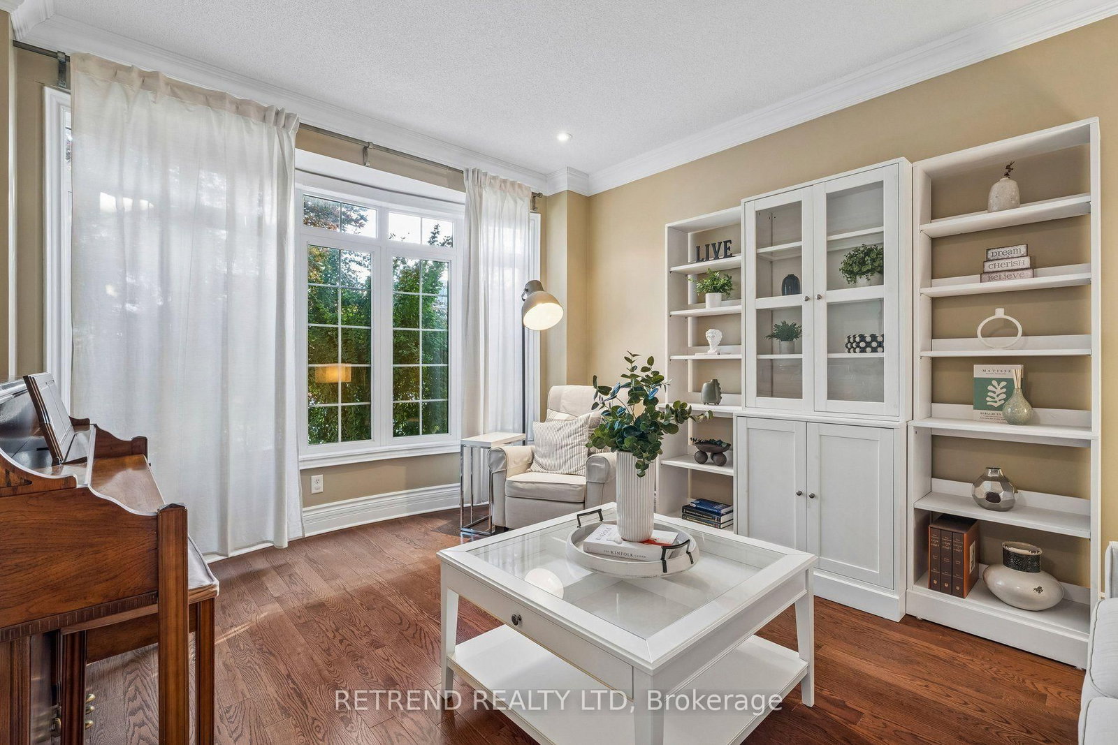 2223 Wuthering Heights Way • Oakville, ON photo 6