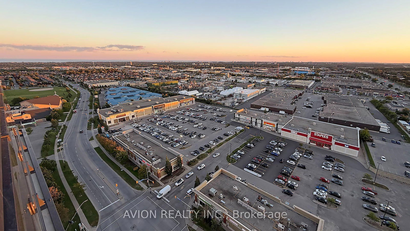 1806-3975 Grand Park Dr, Mississauga, view 17