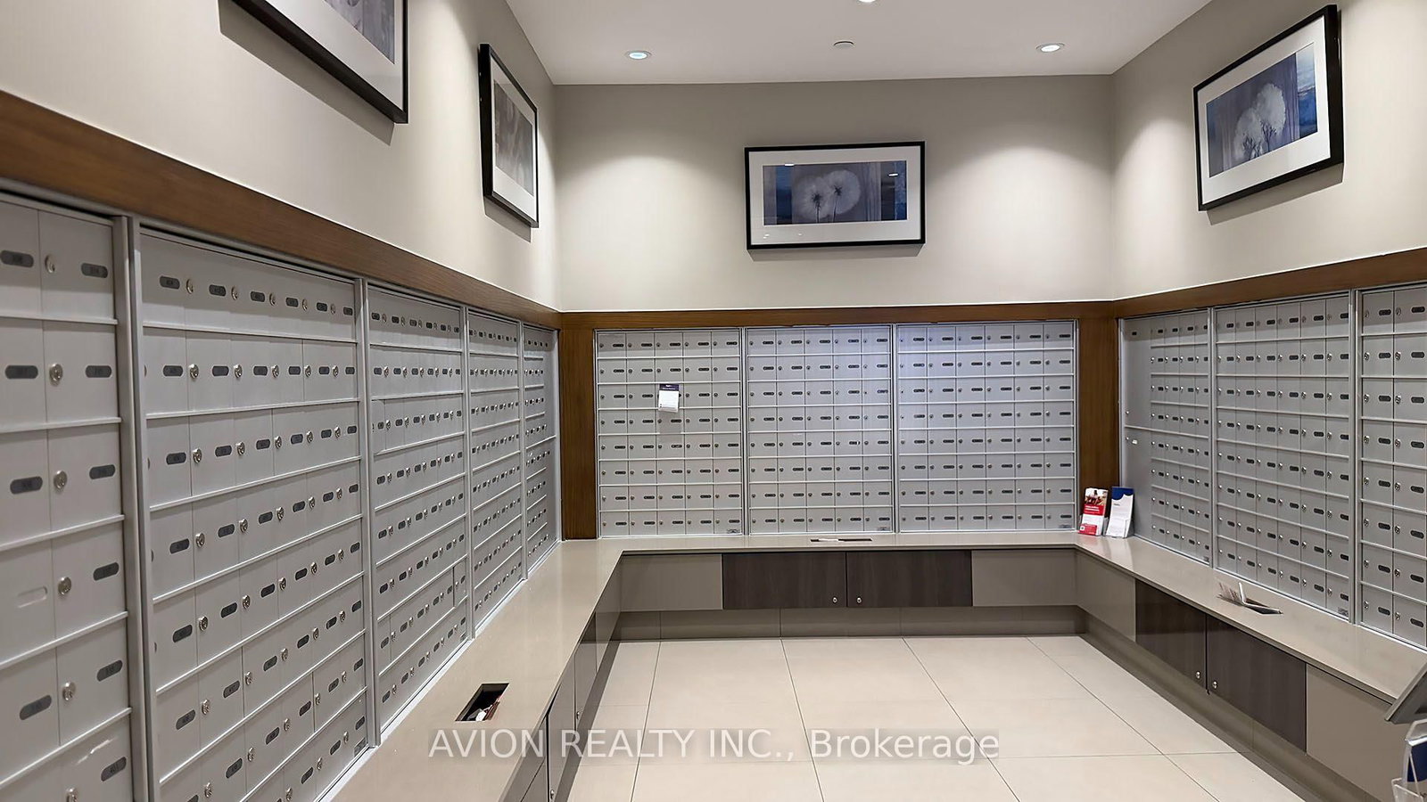 1806-3975 Grand Park Dr, Mississauga, view 25