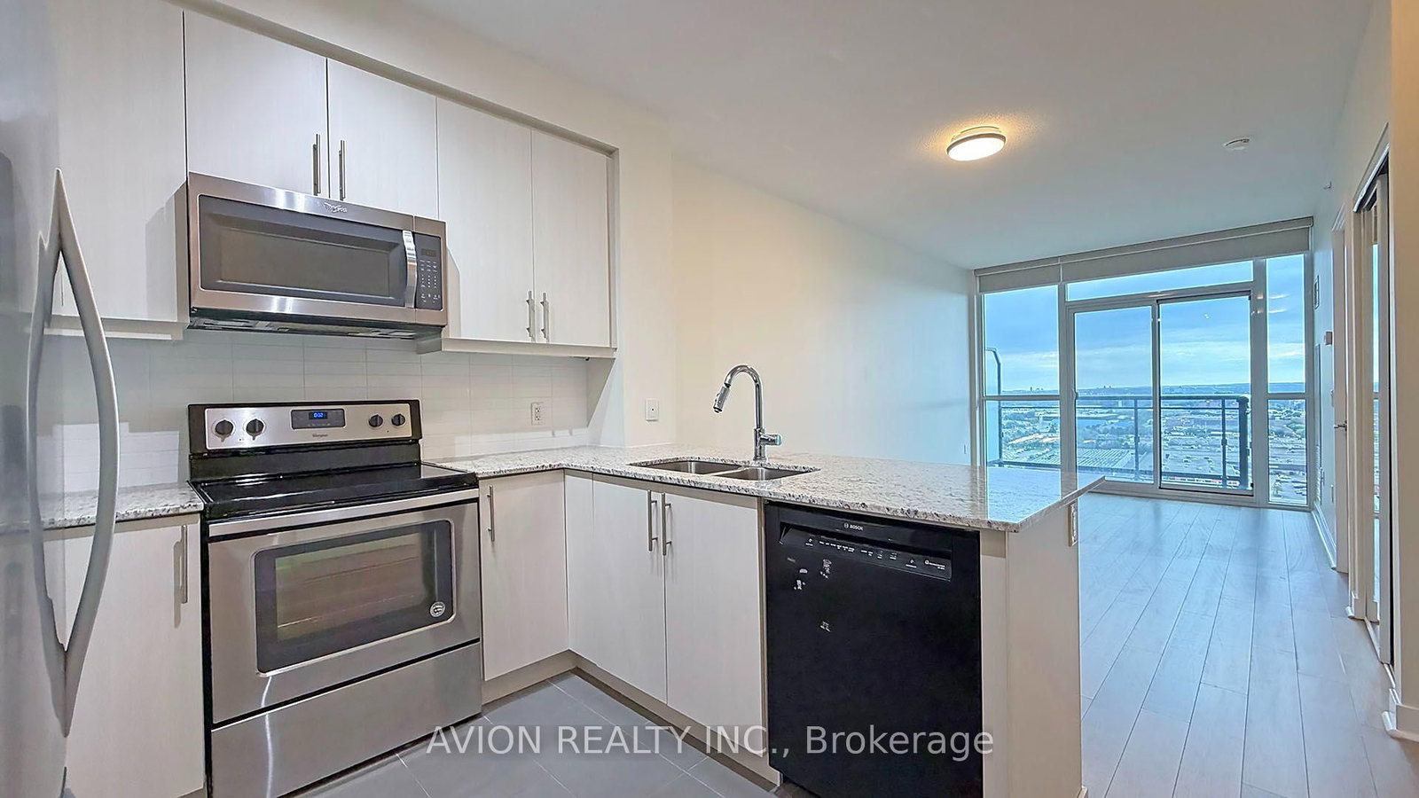 1806-3975 Grand Park Dr, Mississauga, view 3