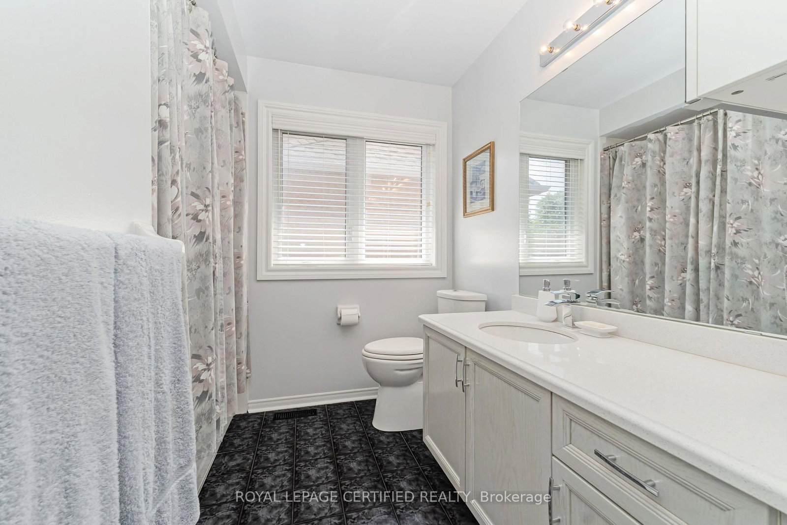 84 Softneedle Avenue • Brampton, ON photo 27