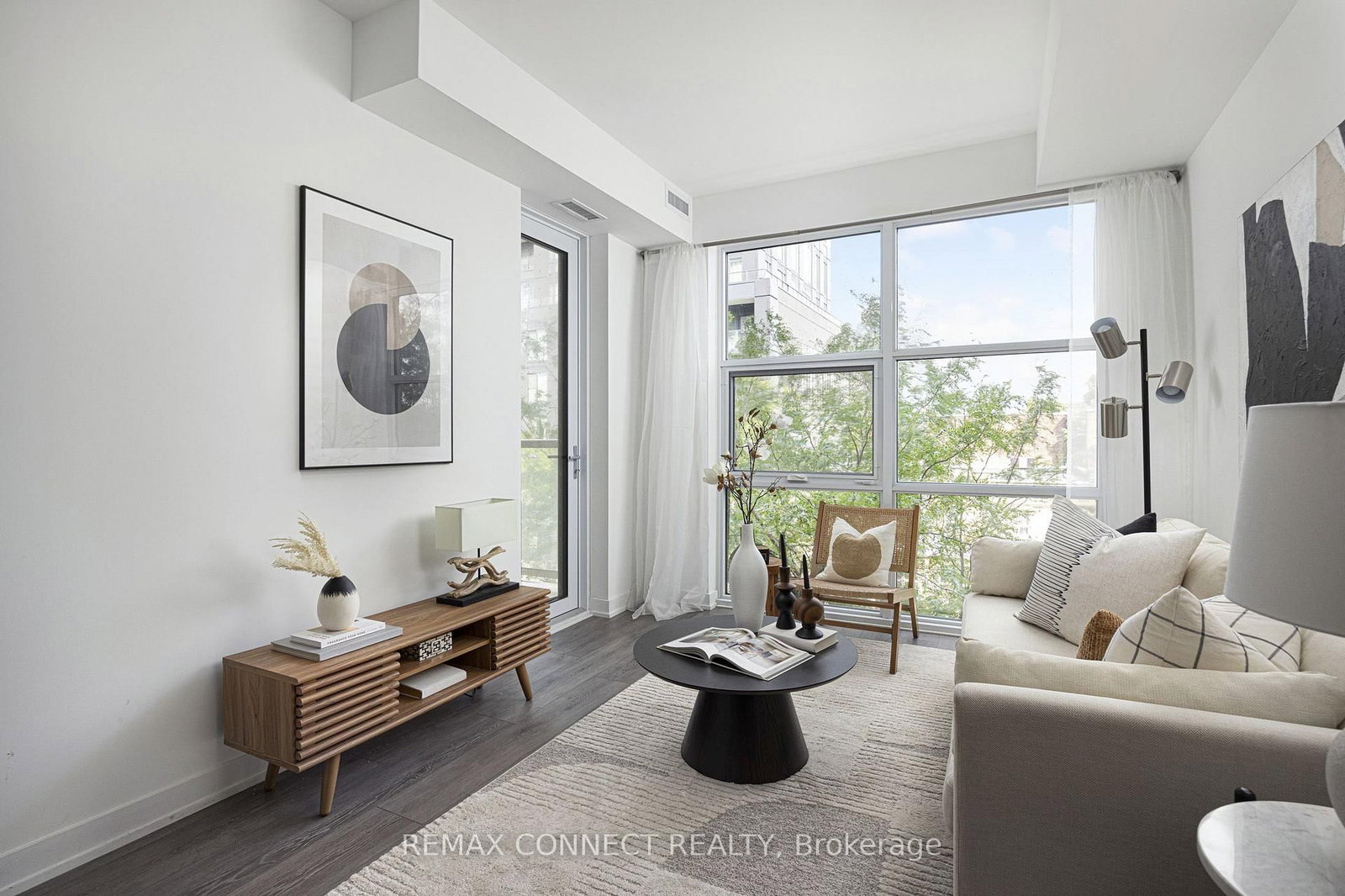 1787 St Clair Avenue W • #321 • Toronto, ON photo 5
