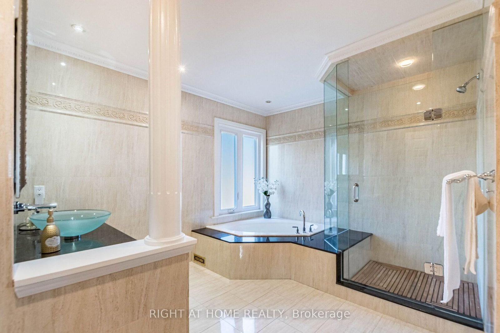 2029 Saint Andrew's Place • Mississauga, ON photo 29