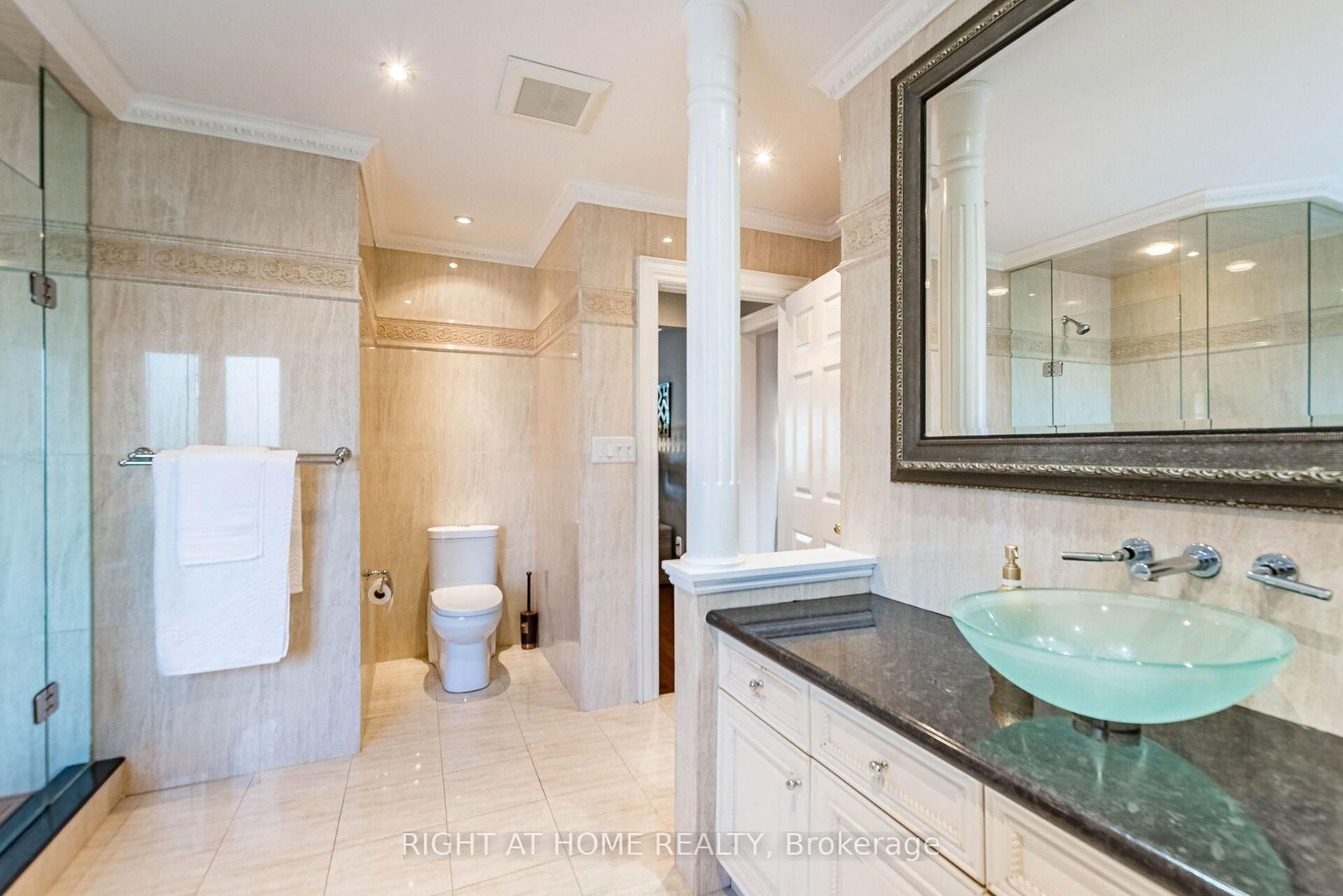 2029 Saint Andrew's Place • Mississauga, ON photo 30