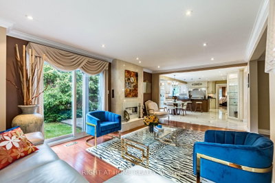 2029 Saint Andrew's Place • Mississauga, ON photo 8