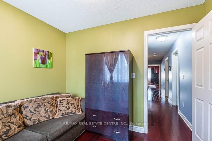 4782 James Austin Drive • Mississauga, ON photo 32