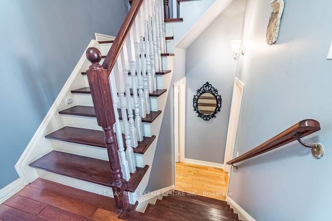4782 James Austin Drive • Mississauga, ON photo 37