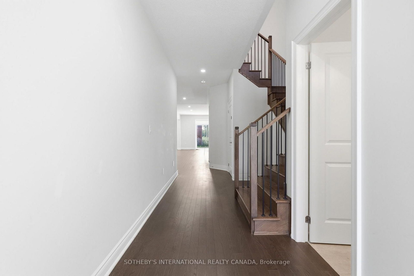 32 Bermondsey Way, Brampton 3
