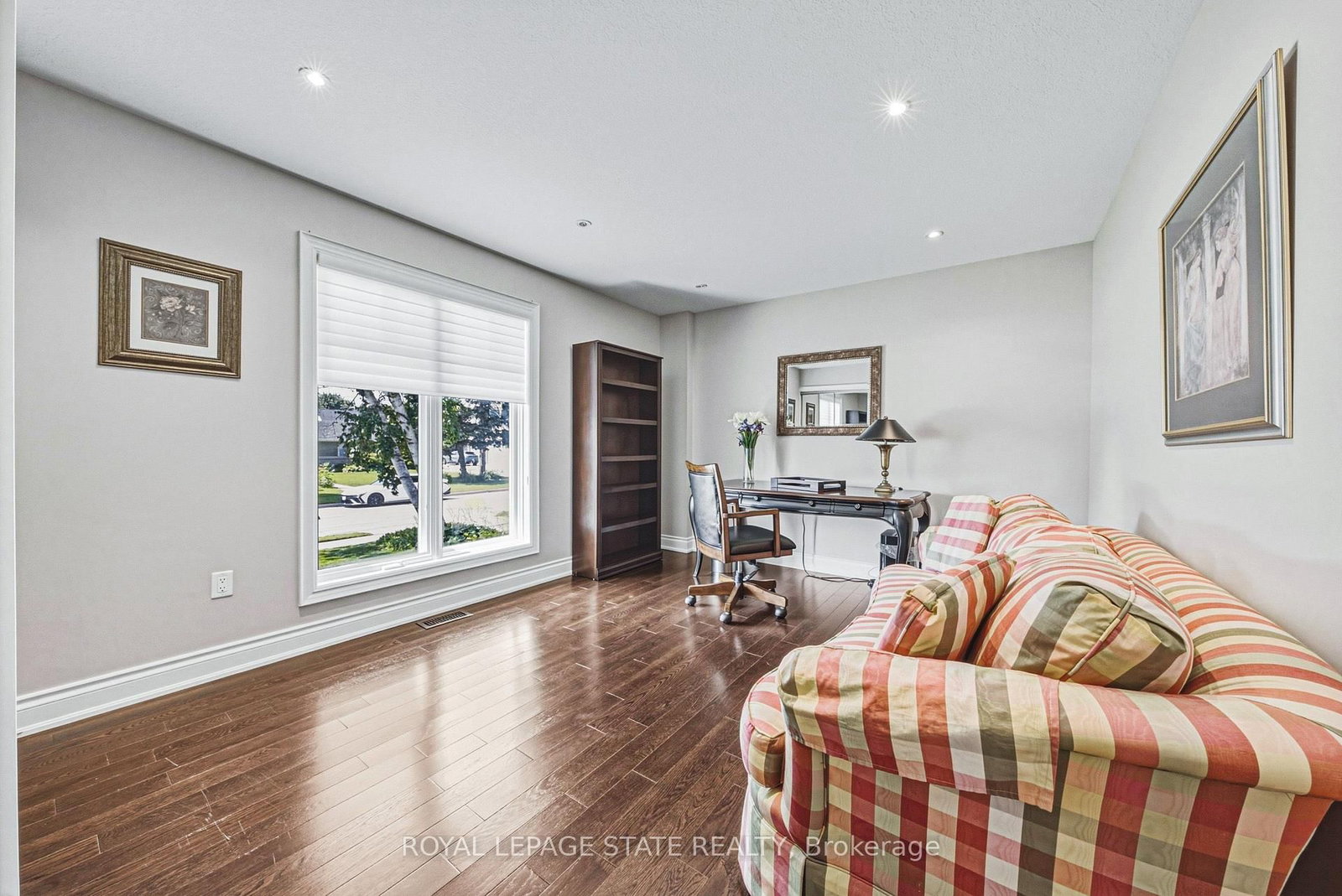 231 Pine Cove Road • Burlington, ON photo 20