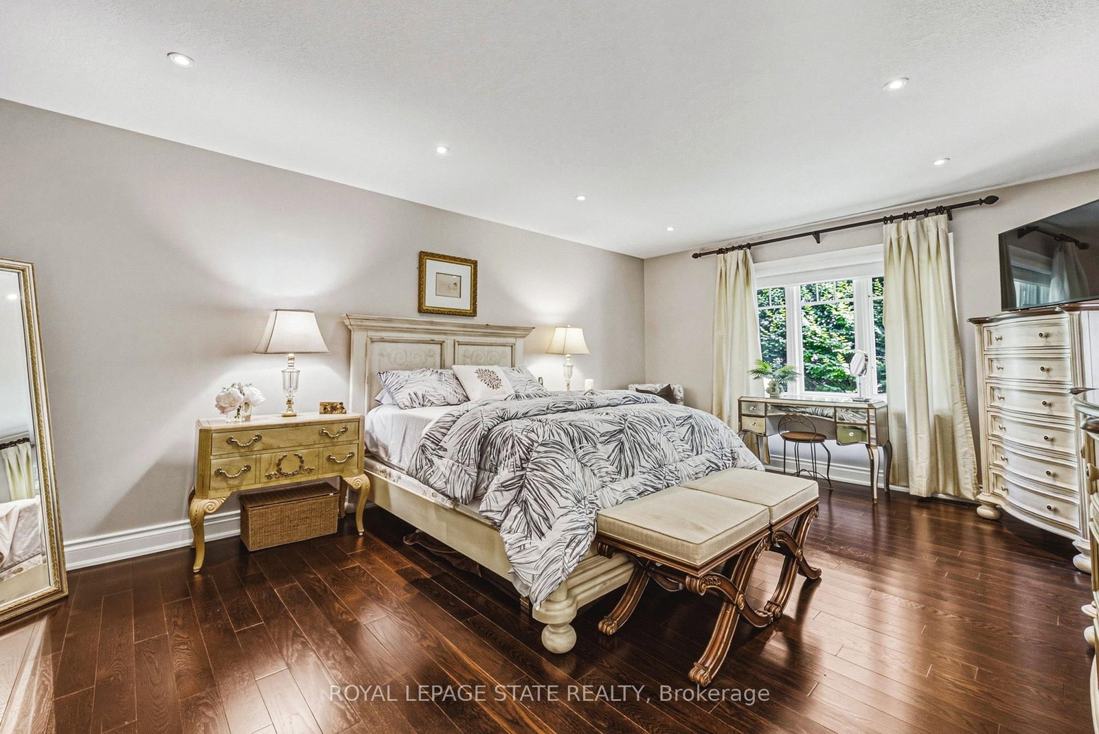 231 Pine Cove Road • Burlington, ON photo 23