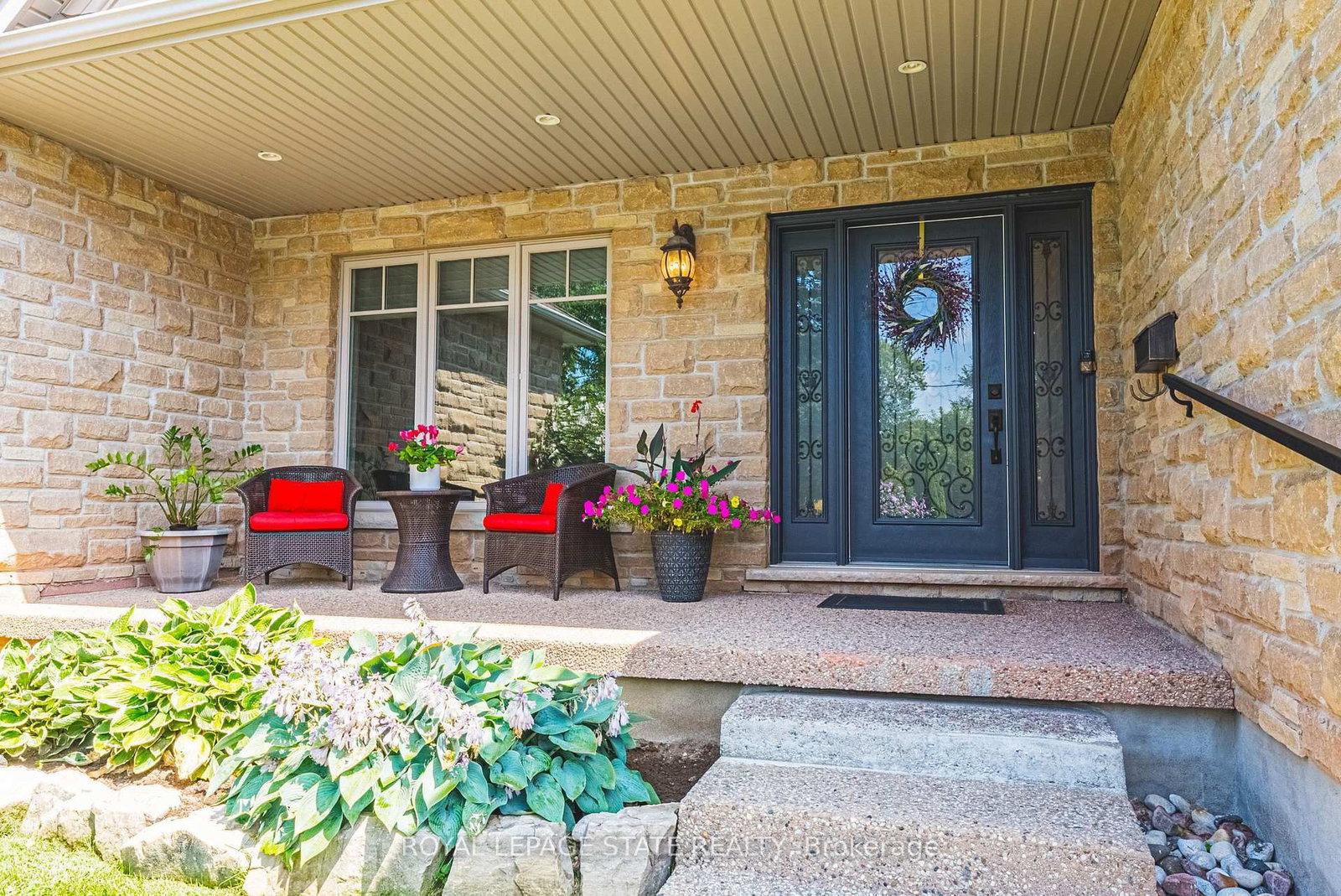 231 Pine Cove Road • Burlington, ON photo 6