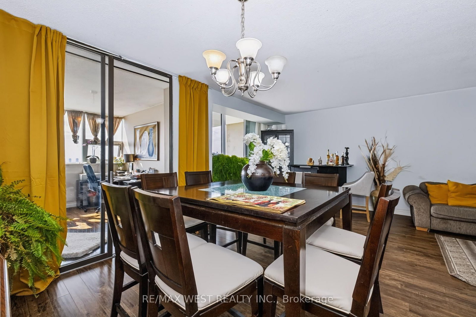 75 Emmett Avenue • #2307 • Toronto, ON photo 19