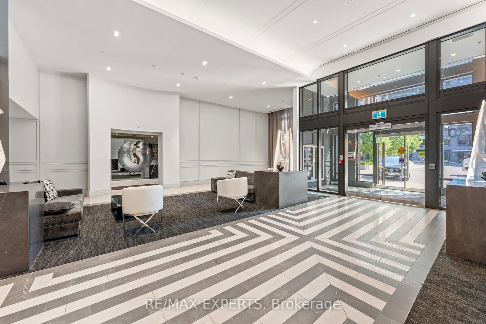 30 Gibbs Road • #1902 • Toronto, ON photo 21