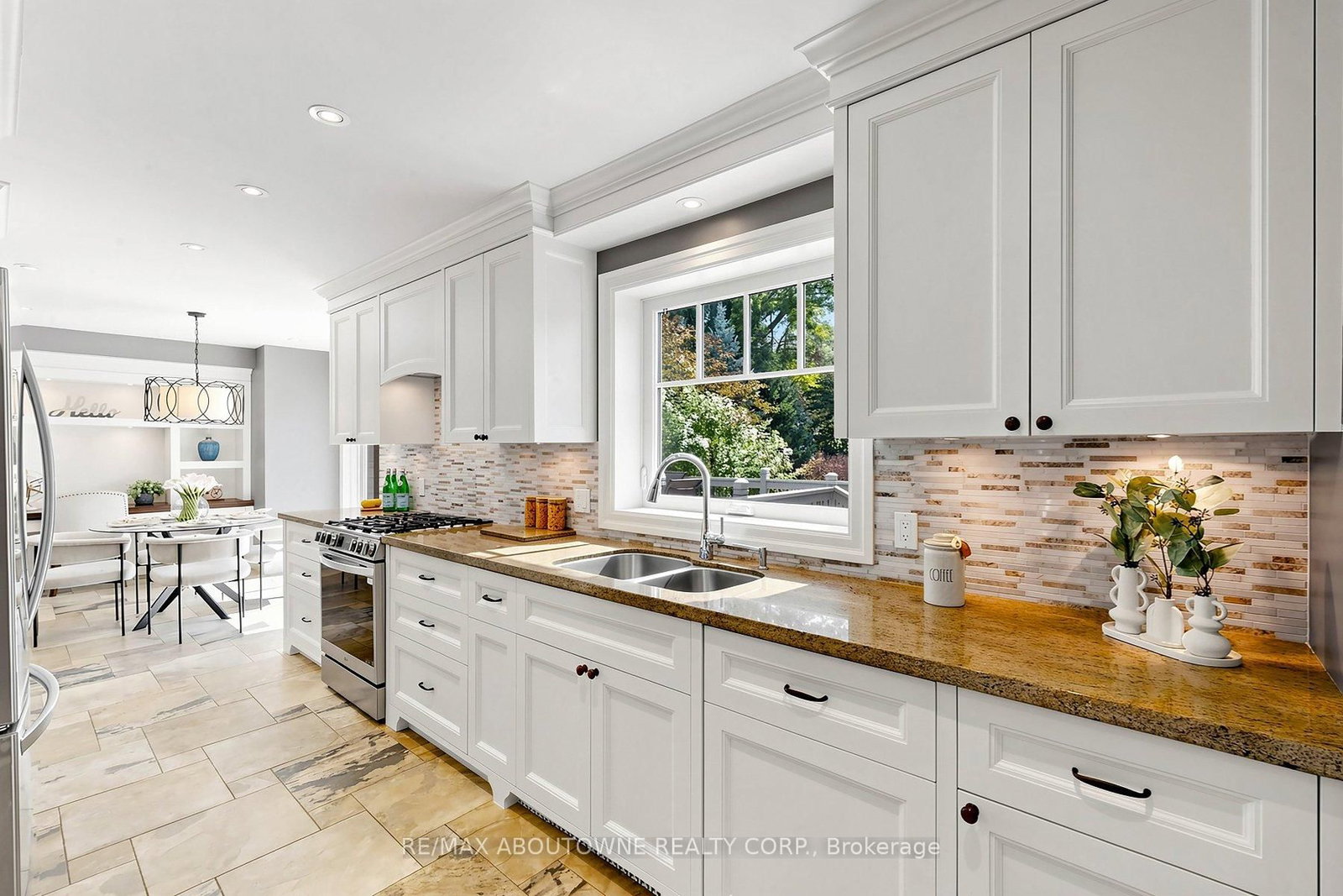 1304 Devon Road • Oakville, ON photo 16