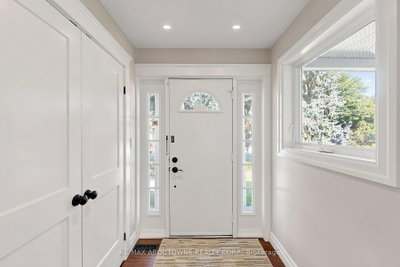 1304 Devon Road • Oakville, ON photo 2