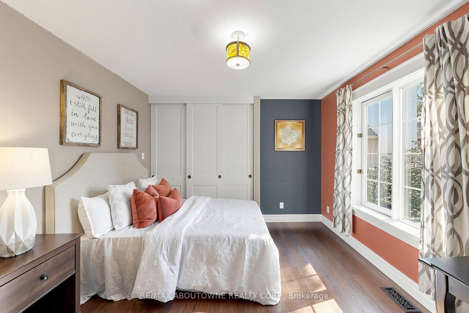 1304 Devon Road • Oakville, ON photo 31