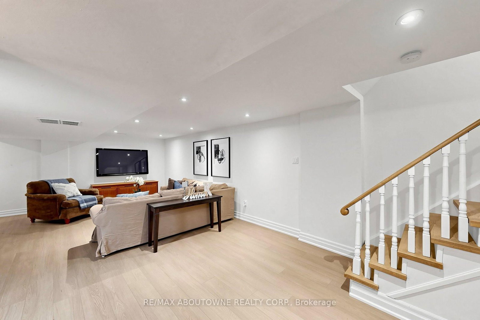 1304 Devon Road • Oakville, ON photo 34