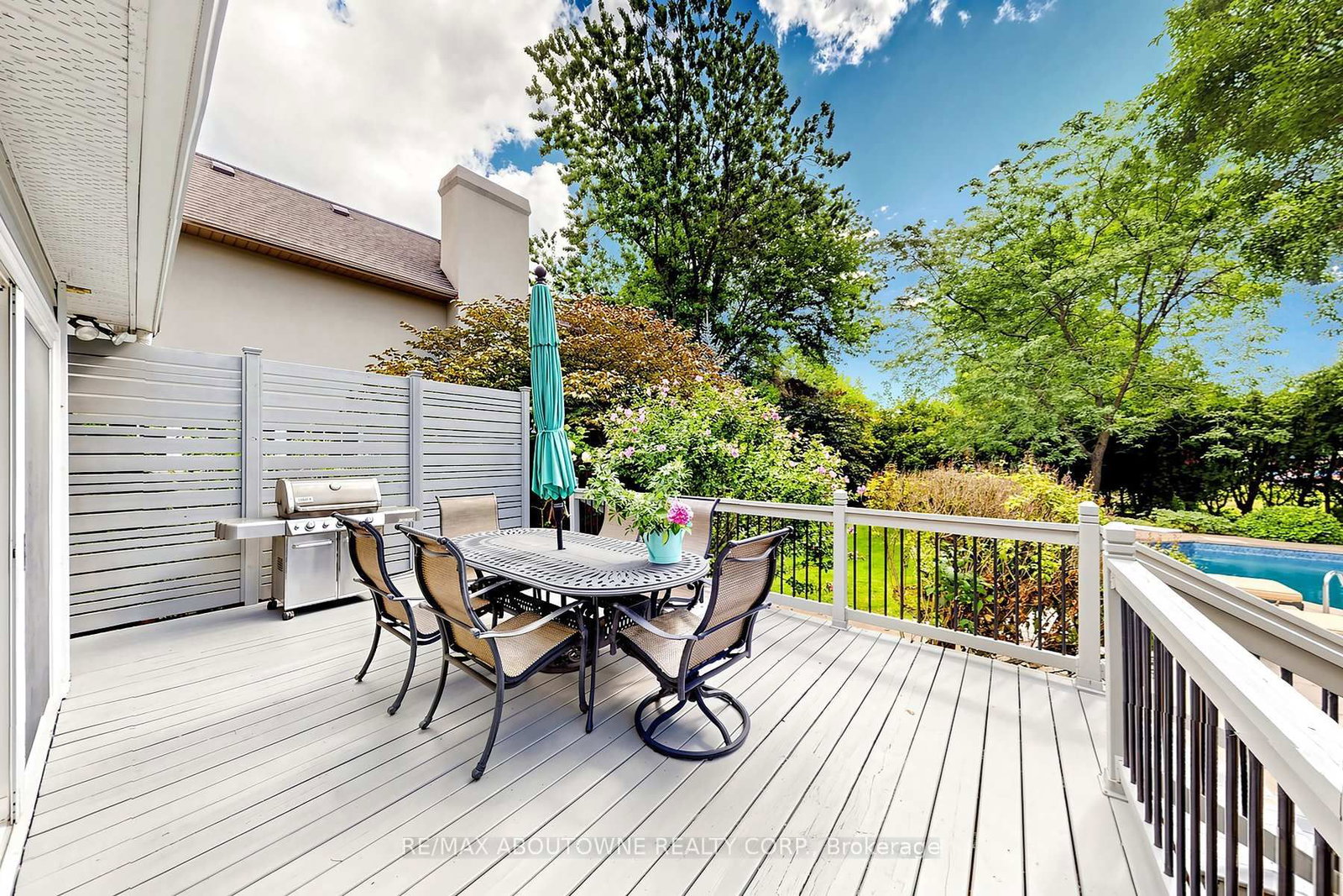 1304 Devon Road • Oakville, ON photo 39