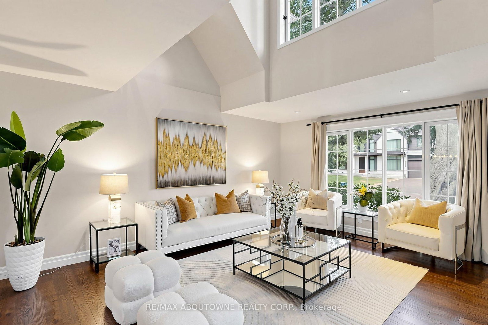 1304 Devon Road • Oakville, ON photo 4