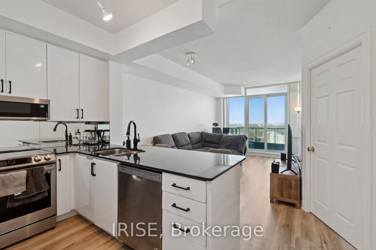 1 Elm Drive W • #2812 • Mississauga, ON photo 1