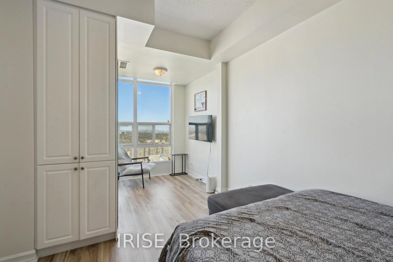 1 Elm Drive W • #2812 • Mississauga, ON photo 15